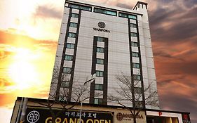 Mariposa Hotel Songtan