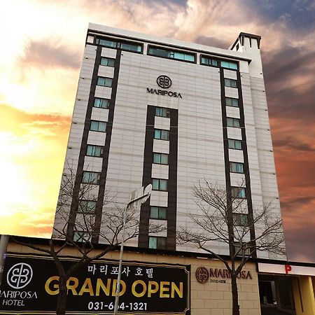 Mariposa Hotel Songtan Pyeongtaek Exterior photo