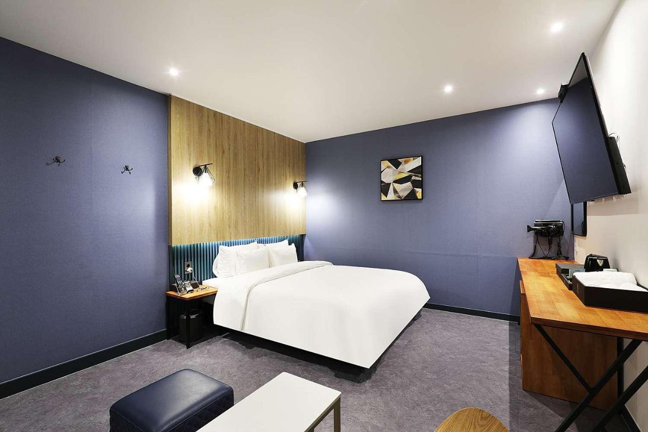 Mariposa Hotel Songtan Pyeongtaek Exterior photo